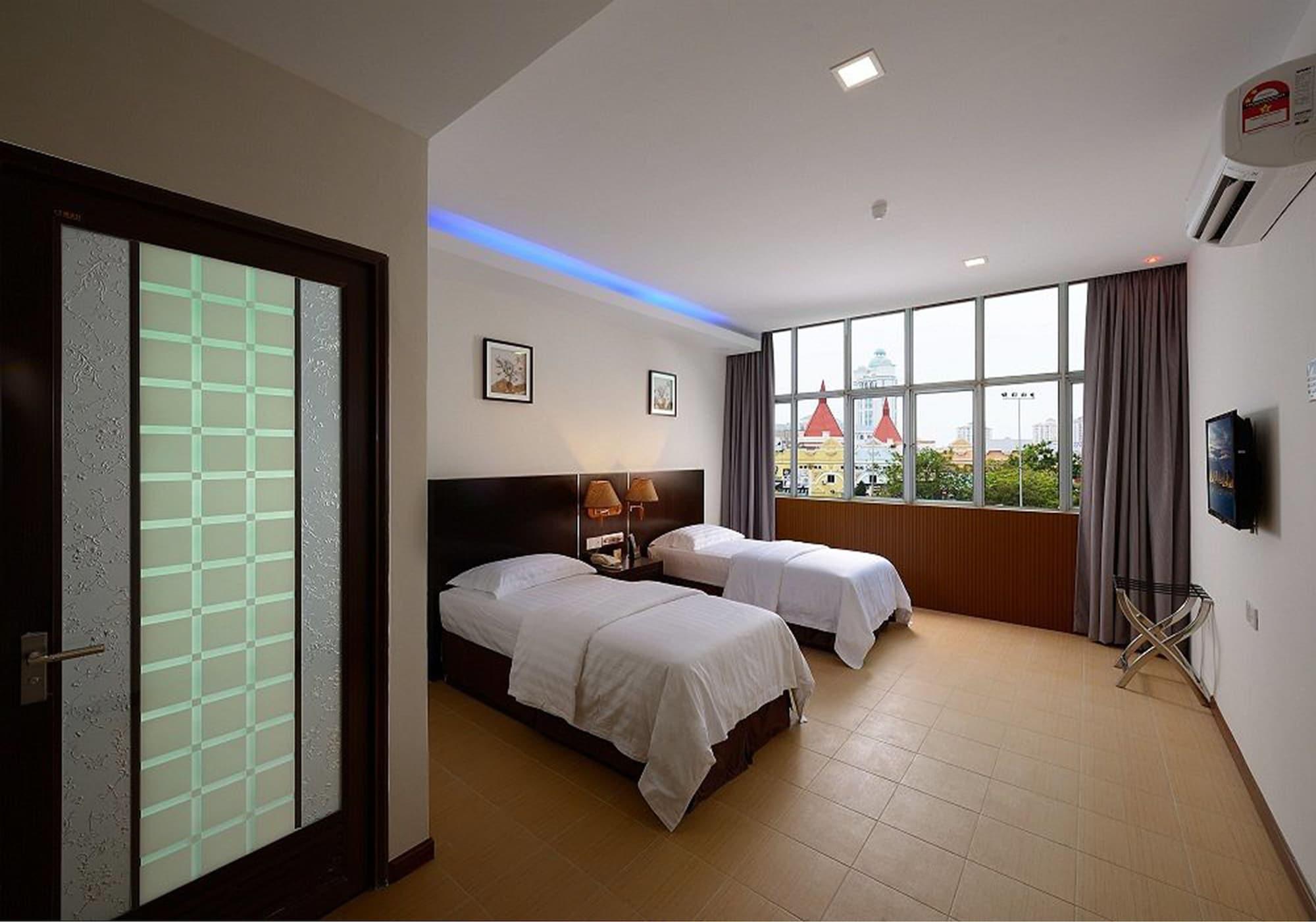 E-Red Hotel Bandar Perda Bukit Mertajam Buitenkant foto