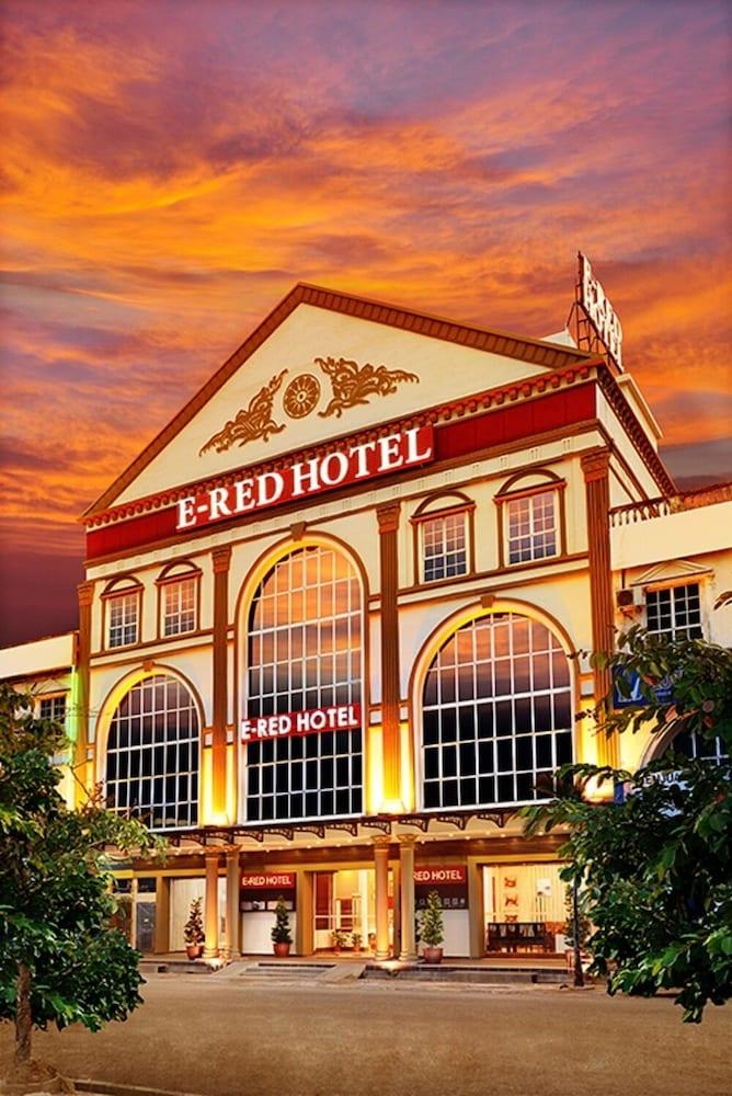 E-Red Hotel Bandar Perda Bukit Mertajam Buitenkant foto