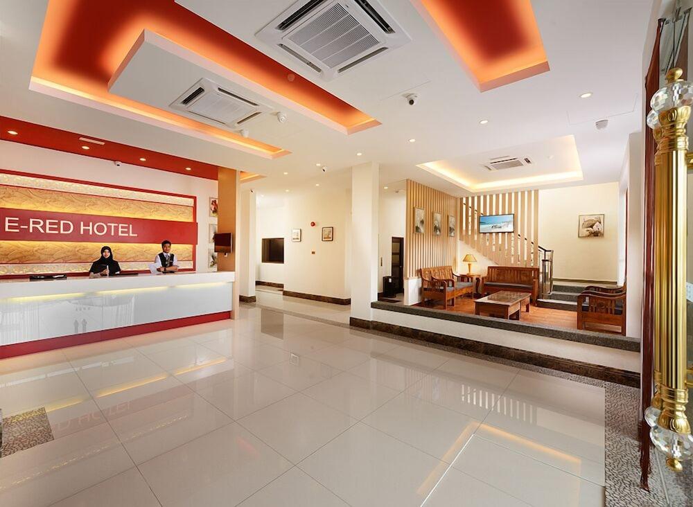 E-Red Hotel Bandar Perda Bukit Mertajam Buitenkant foto